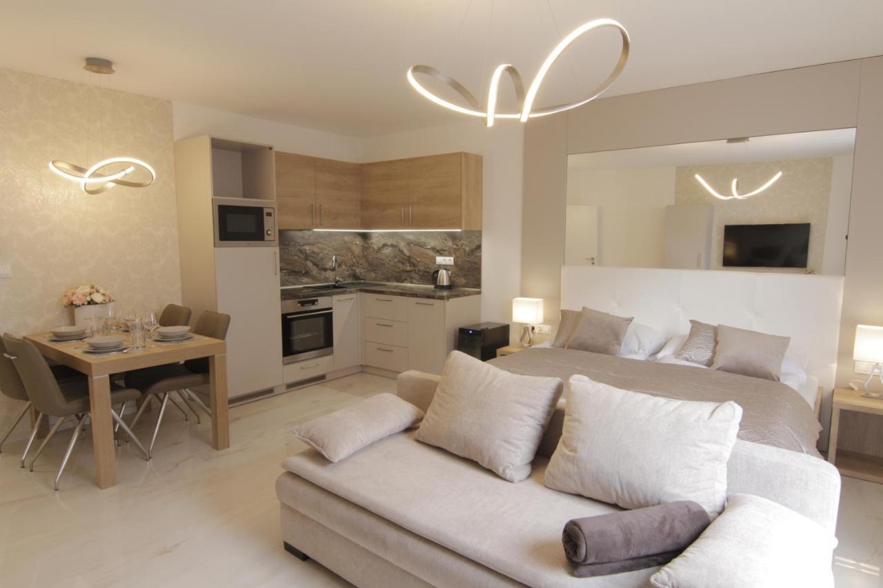 Apartmany Rose Микулов Экстерьер фото